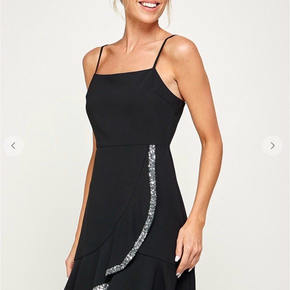 Fab black dress - Picture 2 of 3